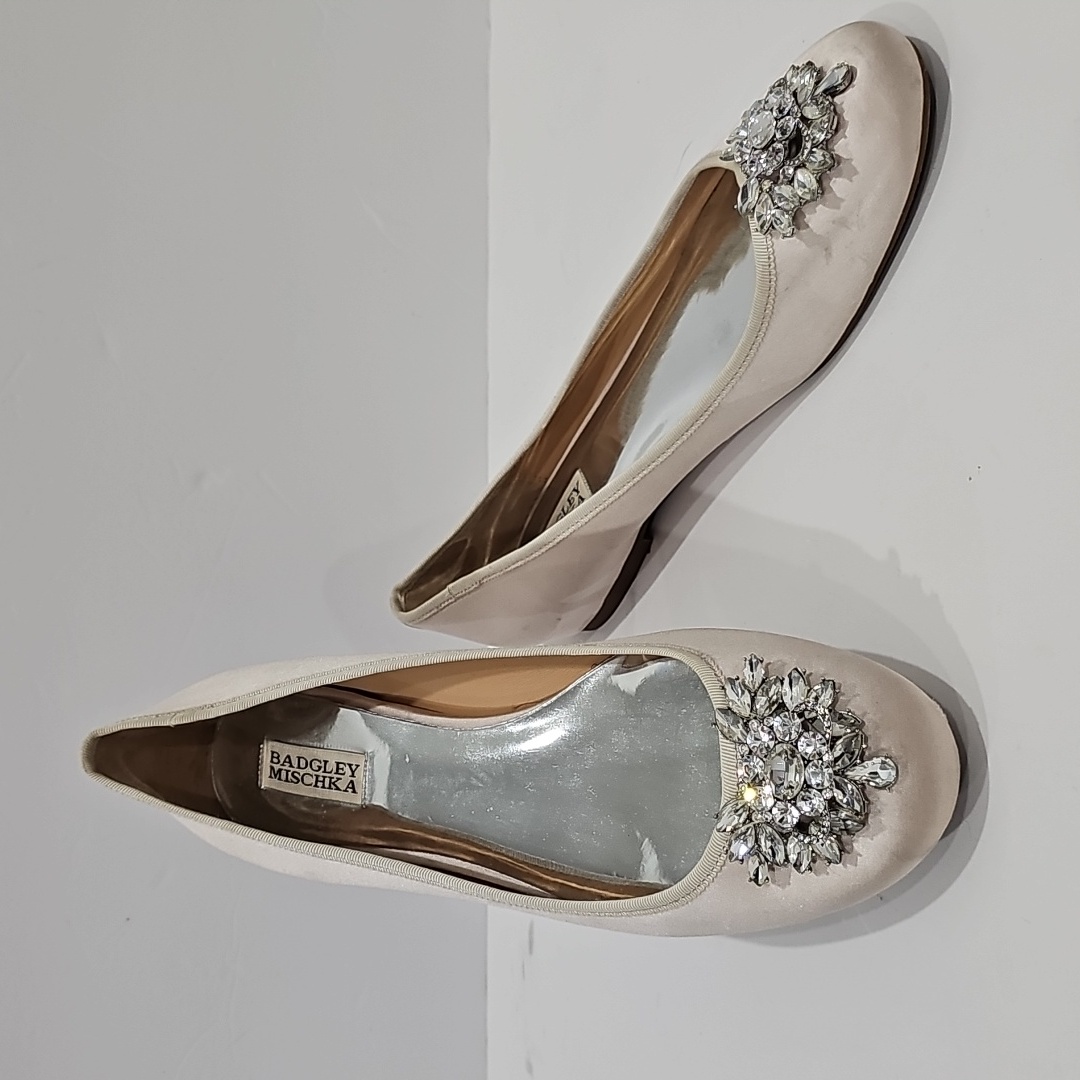 Badgley Mischka Embellished Rhinestone Light Pink Ballet Flats